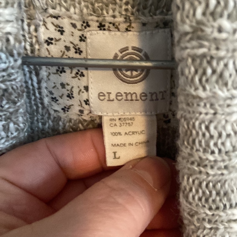 Element Sweater - Picture 2 of 4